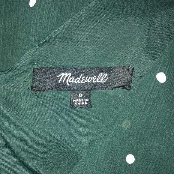 Madewell green and white dot smocked shoulder v neck dress smoky spruce, size 0 - Picture 8 of 10